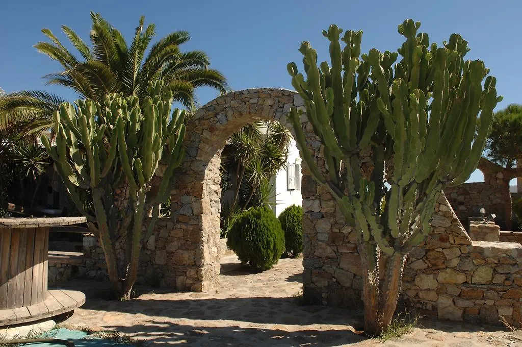 *** Hotel Peristeronas Village Klouvas Greece