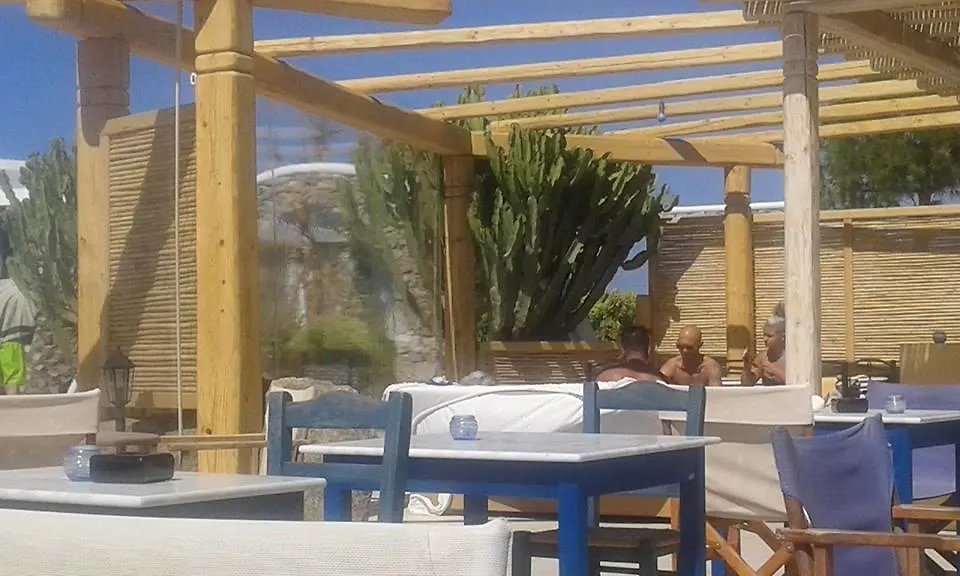 Peristeronas Village Klouvas